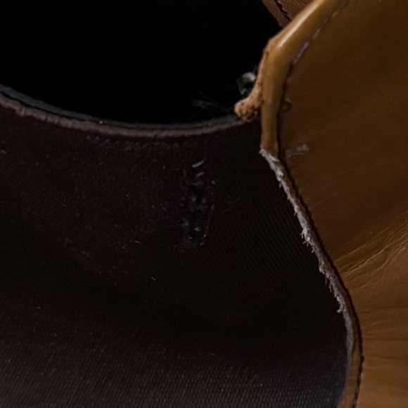 Allen Edmonds Chelsea Boots 10 1/2 D main image 6